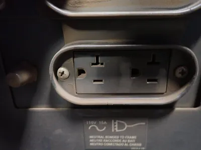 USED LINCOLN ELECTRIC POWER WAVE I400
