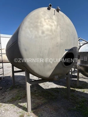 4,000 GALLON HORIZONTAL CYLINDRICAL STORAGE TANK