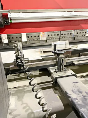 2011 AMADA RG-M2-1003 Press Brakes | CNCsurplus (8)