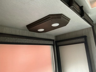 Used 2019 HEARTLAND BIG COUNTRY 3806RKD Campers, Caravans, Motorhomes Michigan US | Miedema Asset Management Group #1334395