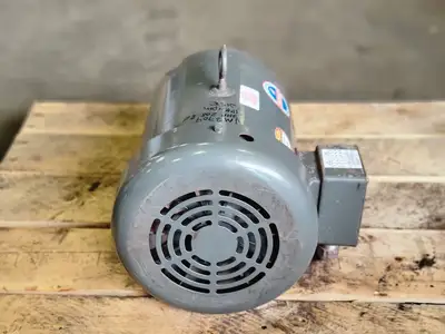 Used BALDOR VM3704 A.C. Motors British Columbia CA | Lenmark #246176