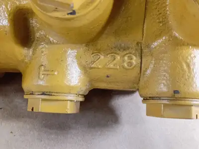 NEW CATERPILLAR 260-9632