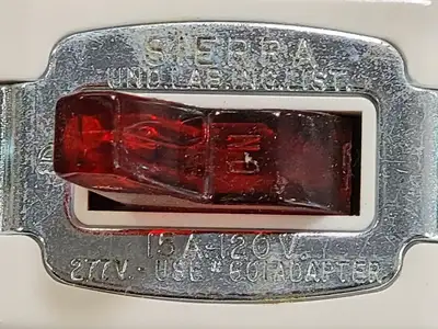 15 Amp, 120/277 Volts Toggle Switch
