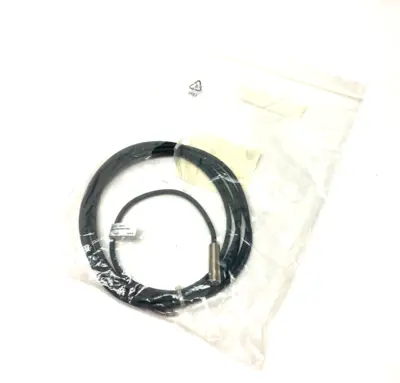 872C-D2NP8-E2 | Allen Bradley  Ser. E Inductive Proximity Sensor NO LOCKNUTS - New Other