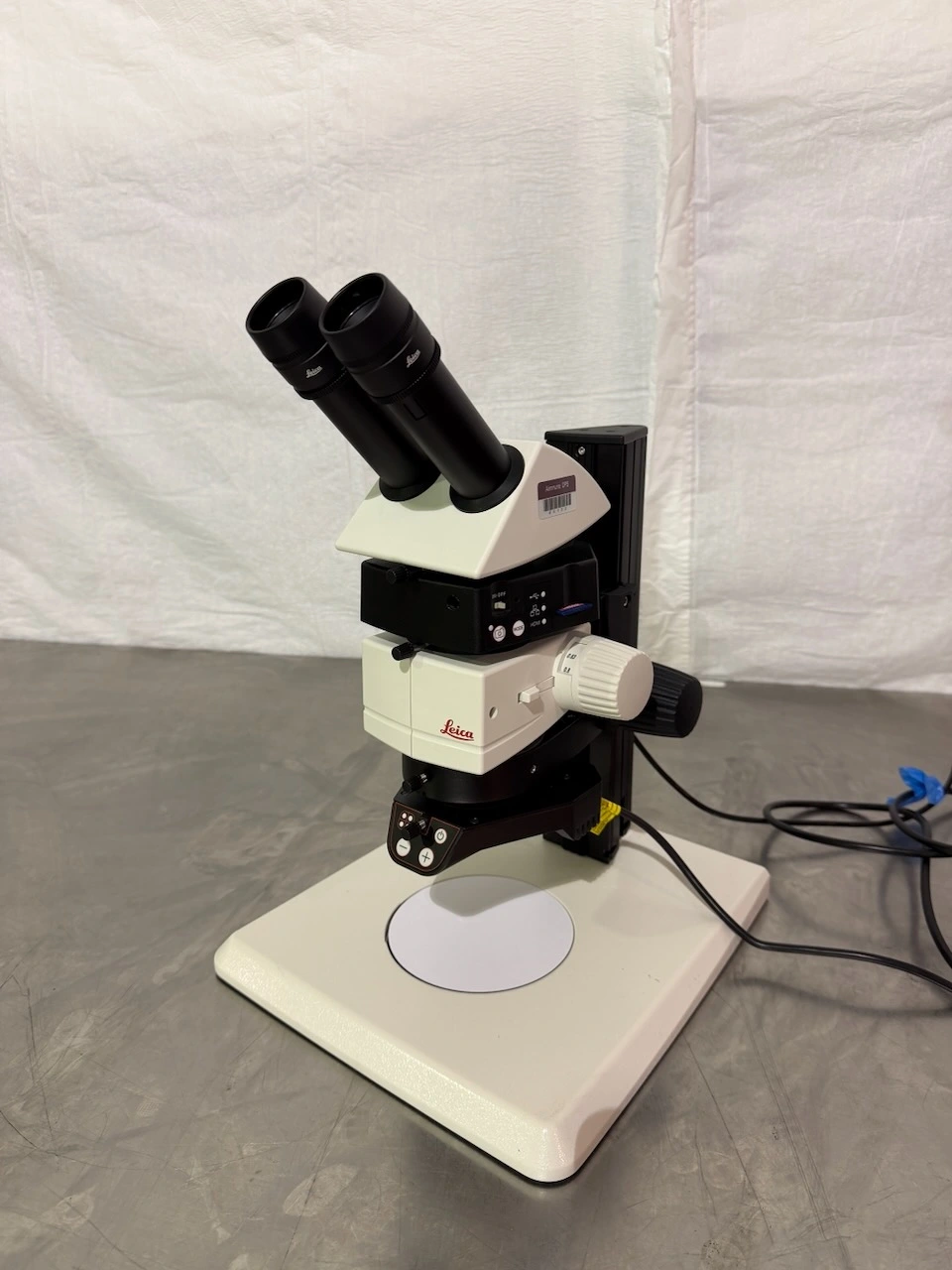 Used _UNKNOWN_ _UNKNOWN_ Microscopes Ohio US | Federal Equipment Company #1365485