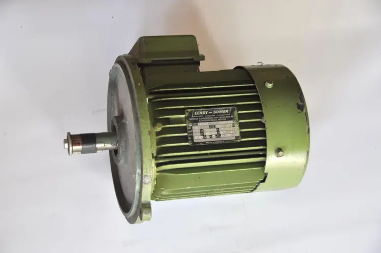 Used LEROY SOMER MOTOR 2,2 KW Parts | Apt International N.V #364485