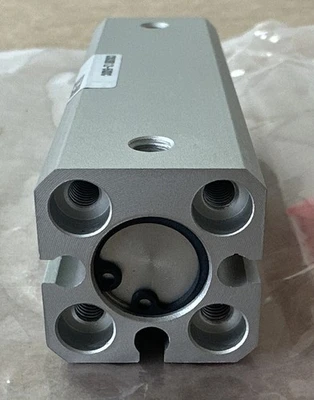 NEW SMC CDQSB12-50DC