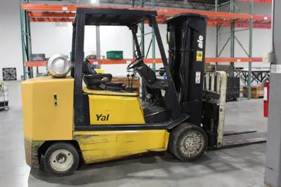 YALE GLC100MGNGAE085 Forklift Trucks | Levy Recovery Group (2)