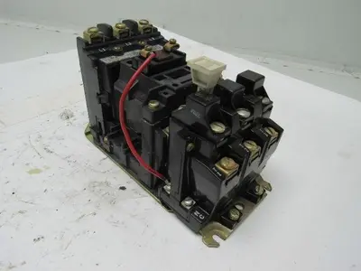 A-B Allen Bradley 509-A0D Motor Starter 115V Coil NEMA Size 0