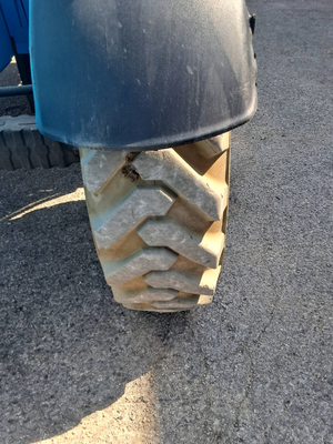 USED 2016 Genie GTH-844