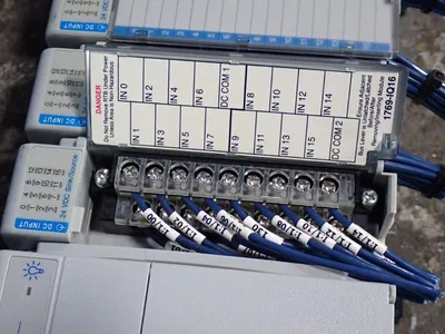 Used ALLEN BRADLEY 1769CRL3 Bus Bars & Plugs Ohio US | HGR 24 #801939