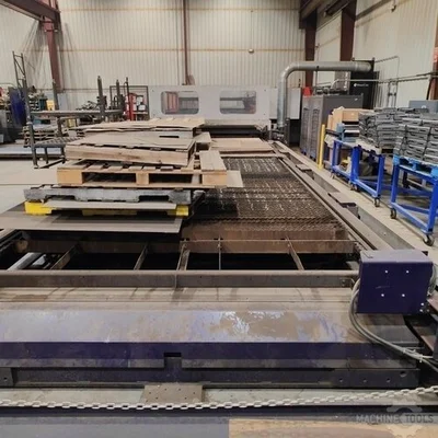 USED BYSTRONIC BYLASER 6000
