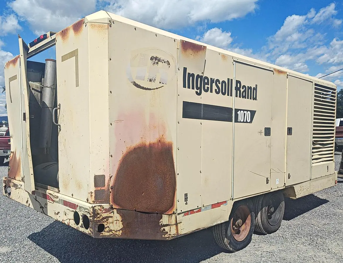 Used 2002 INGERSOLL-RAND XHP 1070 CFM / 350 PSI AIR COMPRESSOR High Pressure Air Compressors Pennsylvania US | East West Machinery & Drilling #1417783