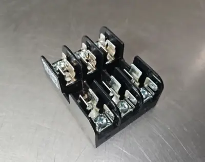 FERRAZ SHAWMUT 30323 FUSEHOLDER. Loc4B26
