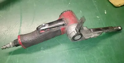 USED CHICAGO PNEUMATIC CP9779