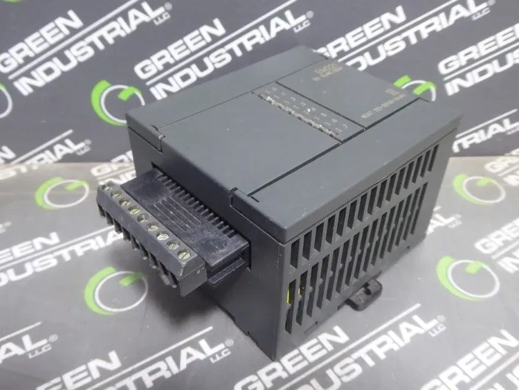 Used SIEMENS 6ES7 221-1EF00-0XA0 PLC Input & Output | Green Industrial #669376