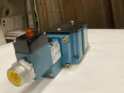 New | in-Stock INDUSTRIAL MRO U65729/AB Solenoid Valves Ohio US | Surplus Asset Holdings #1241101