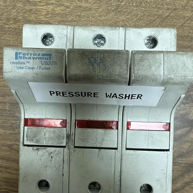 Used FERRAZ SHAWMUT US3J31 Miscellaneous Equipment (Electrical & Power) Ohio US | Surplus Asset Holdings #1209380