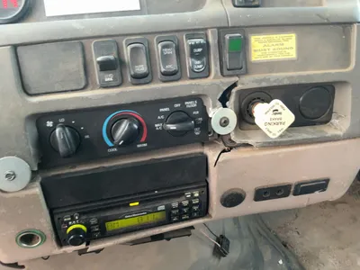 Used 2006 STERLING LT9500 Mobile Cranes Michigan US | Miedema Asset Management Group #1318343