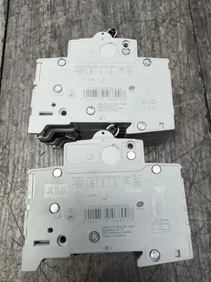 ABB 2CDS253001R0164 Electrical/PLC/Automation | ESS Industrial Equipment Sales (9)