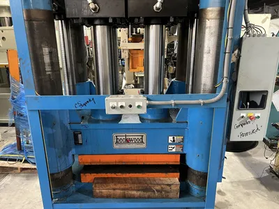 Used 2011 BECKWOOD BECKWOOD 4P980F3636 PRESS Hydraulic Presses Michigan US | Alma Machinery #1271721