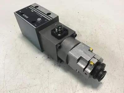 USED BOSCH 0 811 403 001