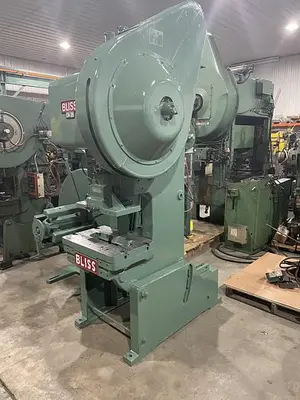 USED 1965 BLISS C35