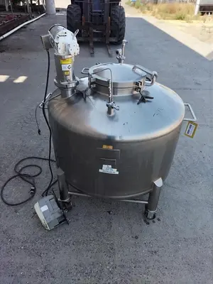 USED 1993 LEE INDUSTRIES 750L DBT