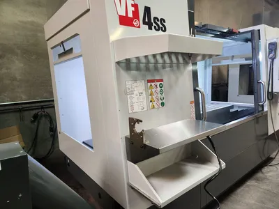 2017 HAAS VF-4SS Vertical Machining Centers | SMS Engineering (3)
