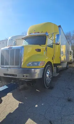 USED 2016 PETERBILT 337