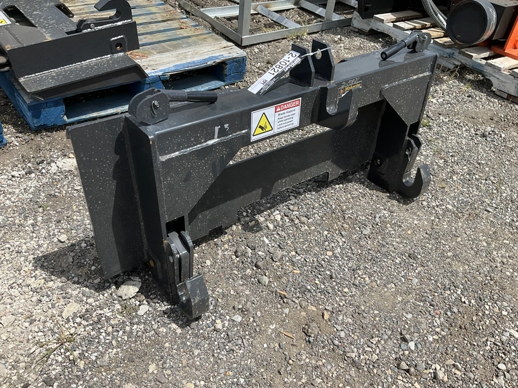 Used WOLVERINE PT-16-02C 3-POINT TRACTOR ATTACHMENT ADAPTER CAT. 2 Miscellaneous Agriculture (Farm) Equipment Michigan US | Miedema Asset Management Group #1324201