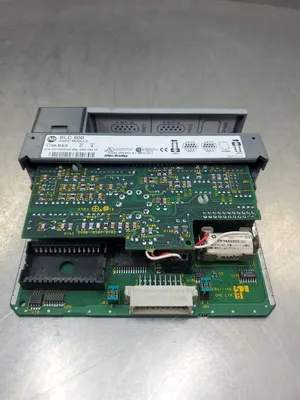 Allen Bradley 1746-BAS Ser. C FRN 5 SLC 500 Basic Module. 3D-12