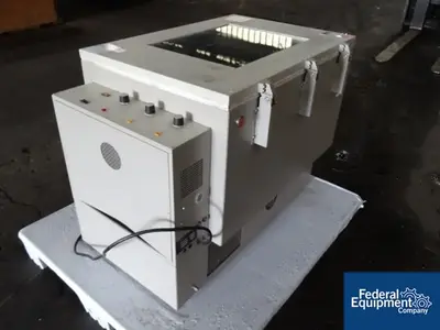 USED Gallenkamp GALLENKAMP INCUBATOR SHAKER, CAT# IOX400.XX1.B