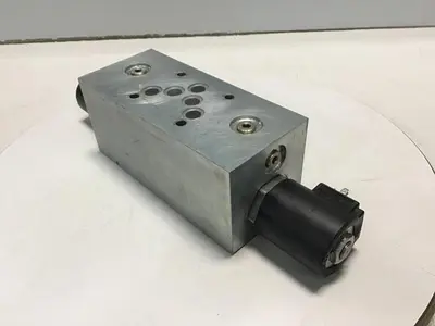 USED INDUSTRIAL MRO HF960819
