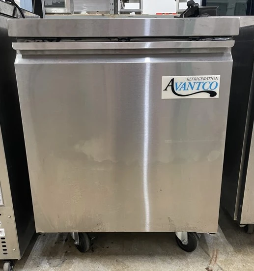 130-0123 Avantco SSUC27FHC 27” Self Contained Undercounter Freezer
