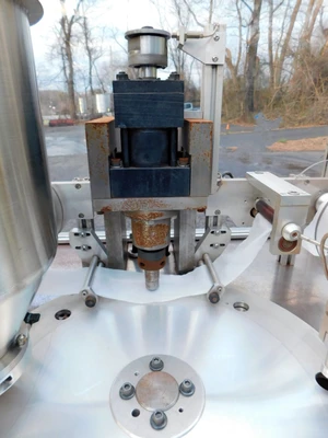 USED CAVALLA POWDER PRESS SERIES 3000