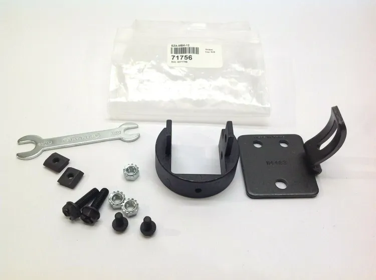 Used BANNER SCREEN MOUNTING BRACKET KIT 71756 Miscellaneous MRO | Maverick Industrial Sales #1122386