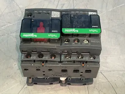 Used SCHNEIDER ELECTRIC LC2D09G7V PLC Contactors Ohio US | HGR 24 #1518478