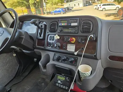 Used 2013 FREIGHTLINER M2 106 Tractors & Trailers California US | Ben Kaplan Equipment #1343524