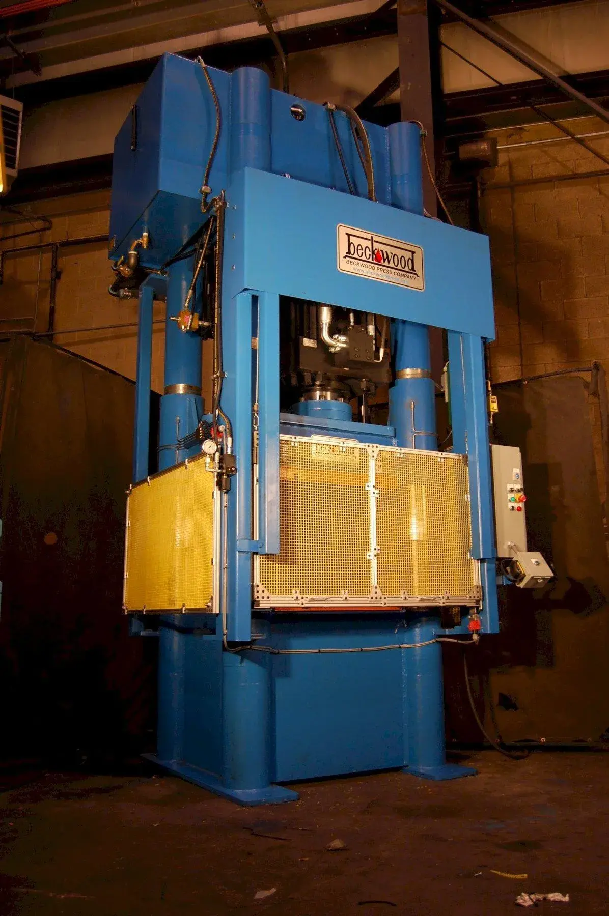 Used BECKWOOD 8003038 Hydraulic Presses Ohio US | HGR 24 #1496341