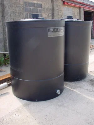 220 L Polypropylene Enclosed Tank