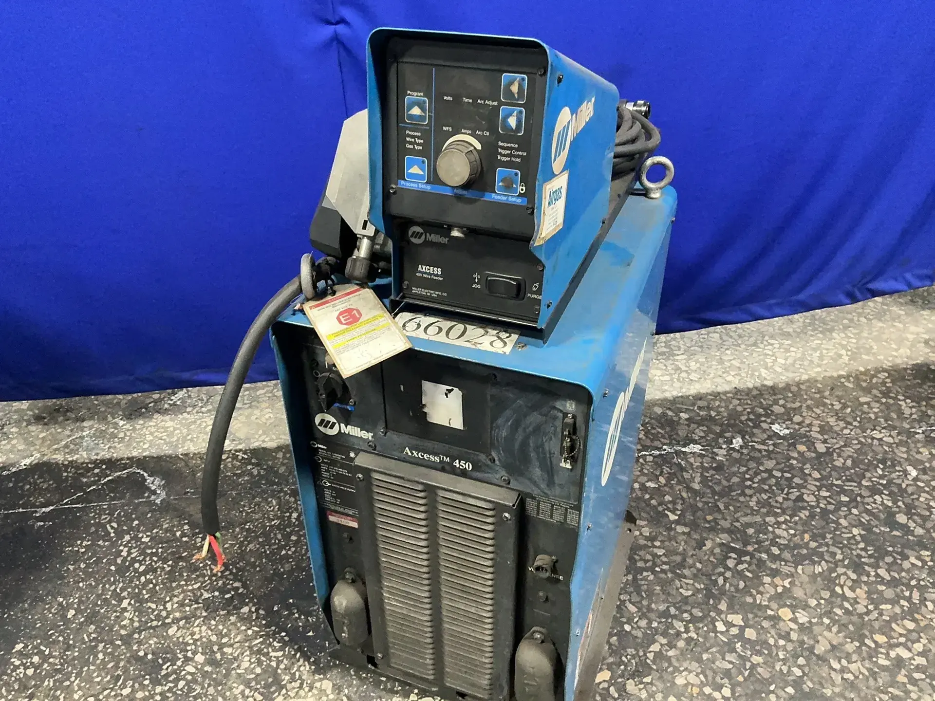 Used MILLER AXCESS 450 Welding Machinery (Other) Ohio US | HGR 24 #1278978