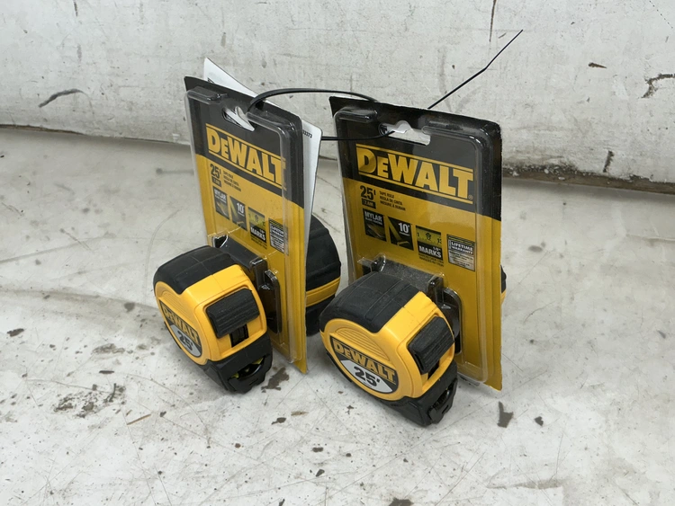 Used DEWALT _UNKNOWN_ Power & Hand Tools (Misc) Michigan US | Miedema Asset Management Group #1186953