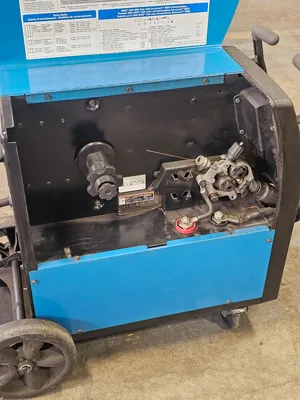 MILLER MILLERMATIC 252 Mig Welders | CNCsurplus (8)