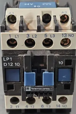 Telemecanique LP1 D1210 Contactor LP1D1210 w/ LA4 DA 1U loc4B12