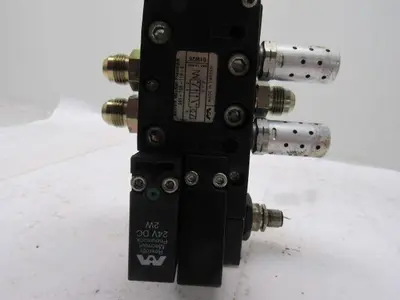 Rexroth Mecman 262-170-101-0 Pneumatic Valve W/262-108-110-0  Base 24VDC Coil