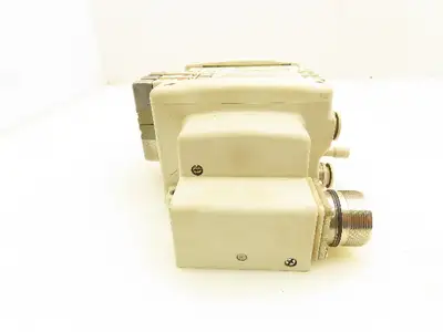 SMC VQC2401-51 Pneumatic Solenoid Valve 5-Station Manifold Block