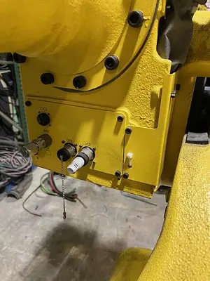 Used 2016 FANUC R-2000IB/210F Robots Michigan US | RAB Industries, Inc. #184153