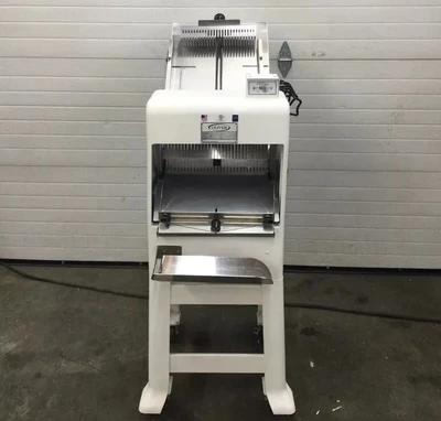167-0557 Oliver 797-32N Bread Slicer