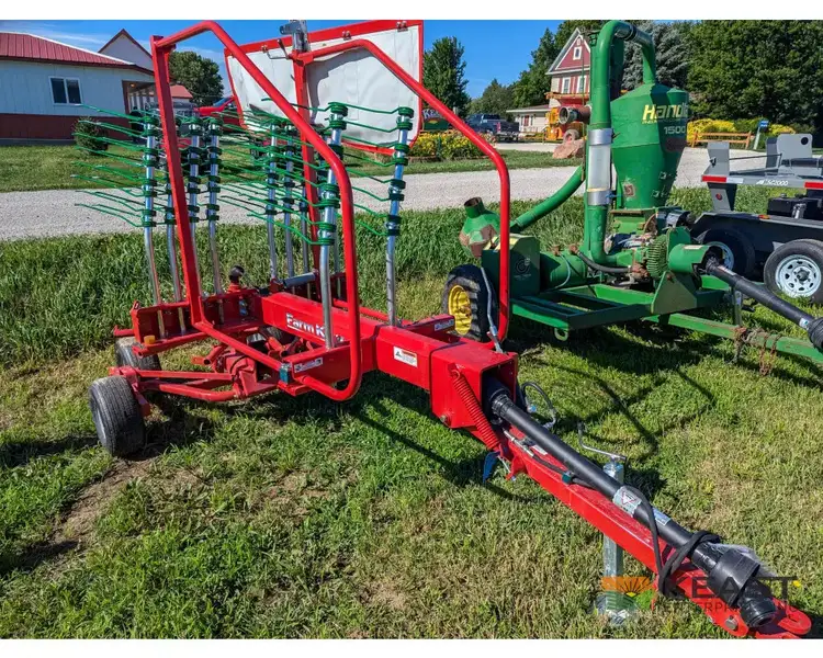 Used FARM KING _UNKNOWN_ Hay Rakes Iowa US | Keast Enterprises #1360264